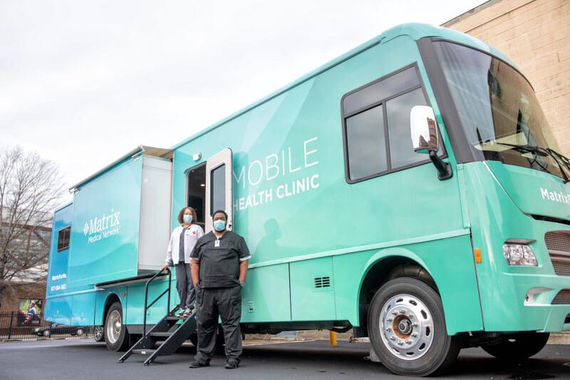 Mobile health clinic bus