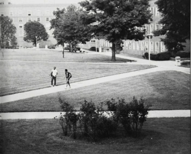 students in Howard University valley 1984