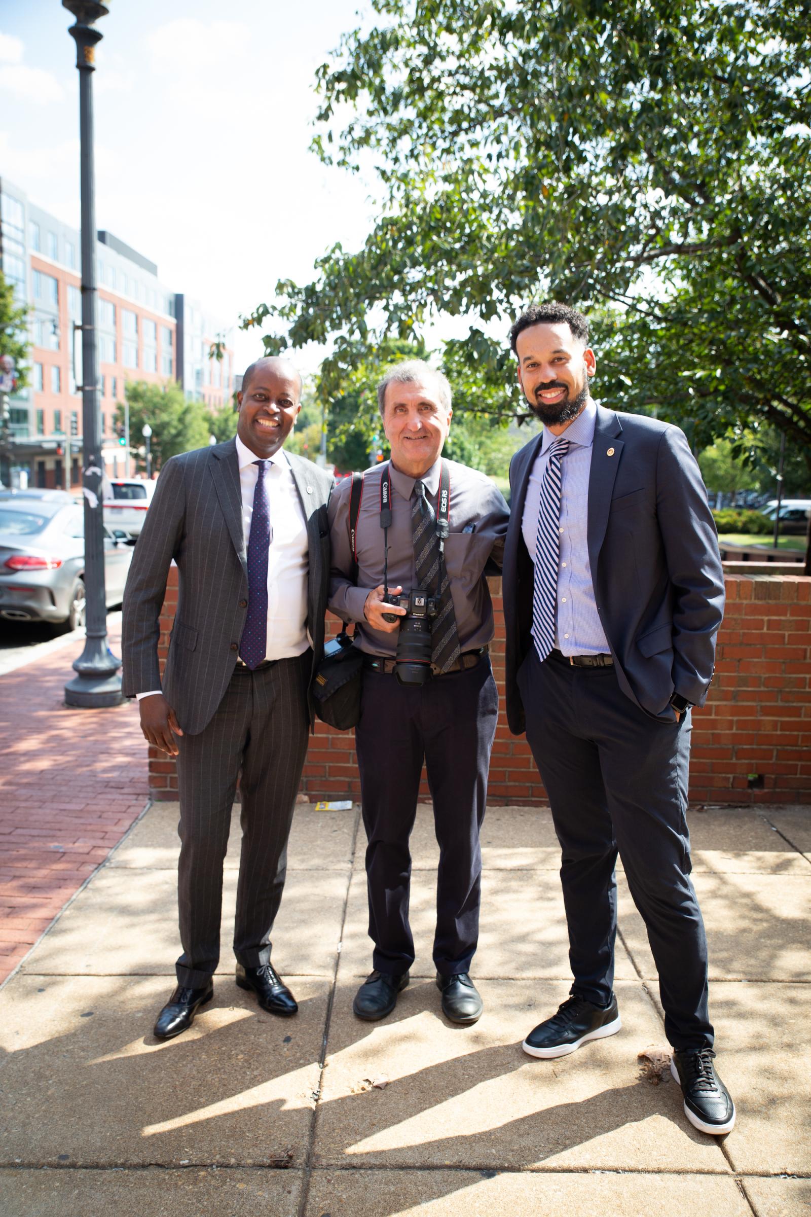 Dr. Frederick with Pete Souza and Frank Tramble